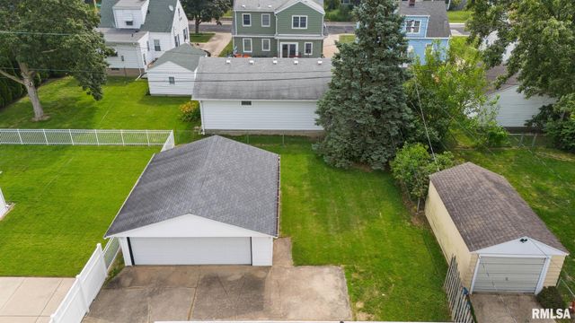 3124 N PARISH Avenue, Peoria, IL 61604