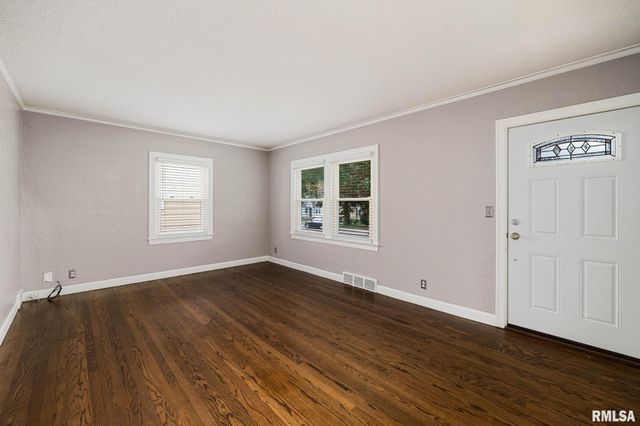 3124 N PARISH Avenue, Peoria, IL 61604