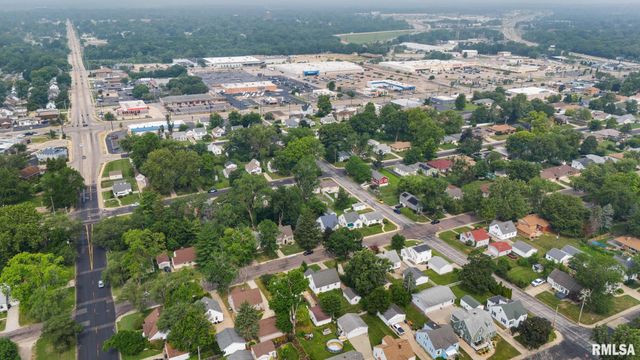 3124 N PARISH Avenue, Peoria, IL 61604