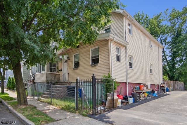 218 Wallace St, City Of Orange Twp., NJ 07050