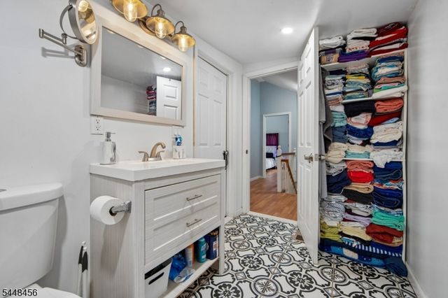218 Wallace St, City Of Orange Twp., NJ 07050