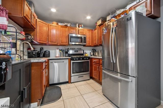 218 Wallace St, City Of Orange Twp., NJ 07050