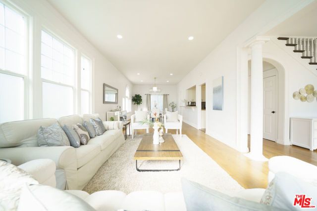 1159 S Norton Avenue, Los Angeles, CA 90019
