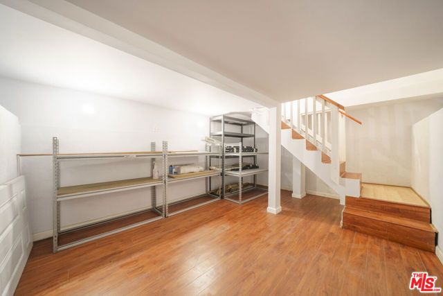 1159 S Norton Avenue, Los Angeles, CA 90019