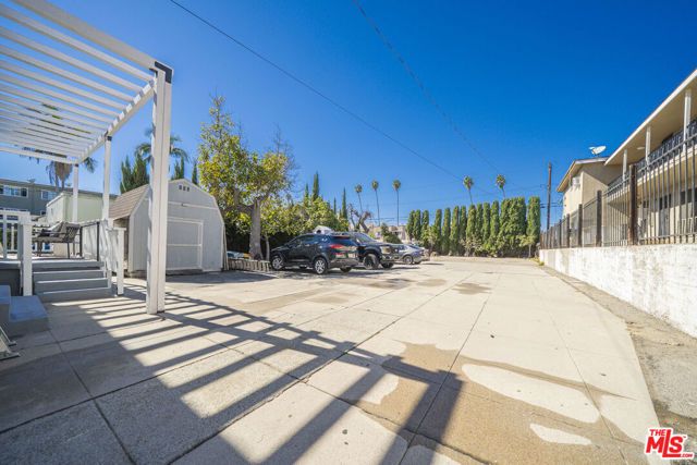 1159 S Norton Avenue, Los Angeles, CA 90019