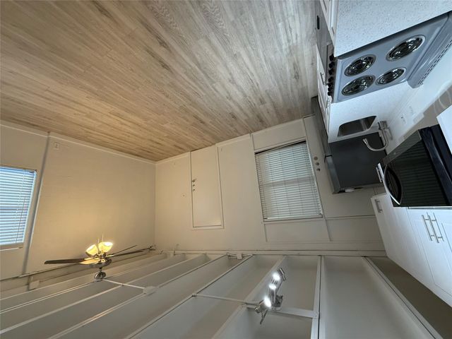 2408 Leon ST 218A, Austin, TX 78705