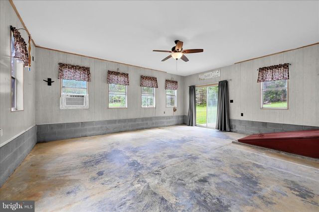 298 CAMP RD, Pine Grove, PA 17963