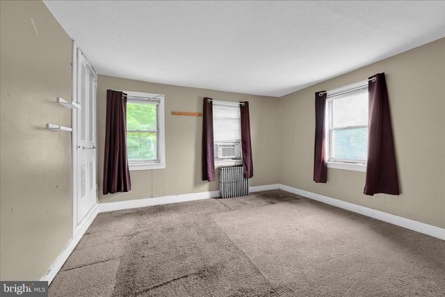 298 CAMP RD, Pine Grove, PA 17963