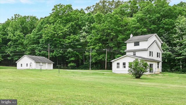 298 CAMP RD, Pine Grove, PA 17963