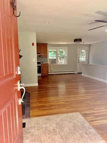 57 Laurel Ln, Bellingham, MA 02019