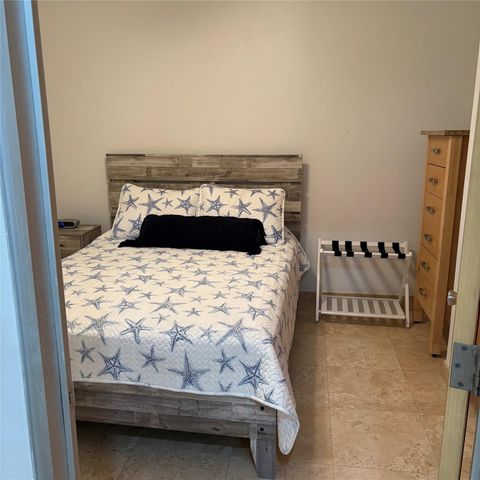 9420 Seawall Boulevard 605, Galveston, TX 77554