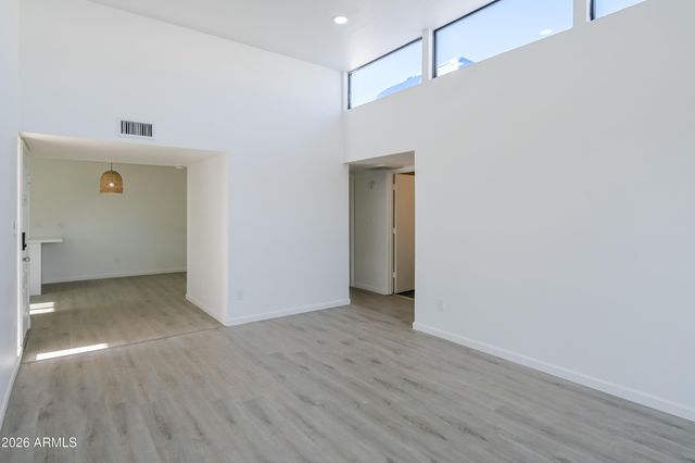 16041 N 31ST Street 16, Phoenix, AZ 85032