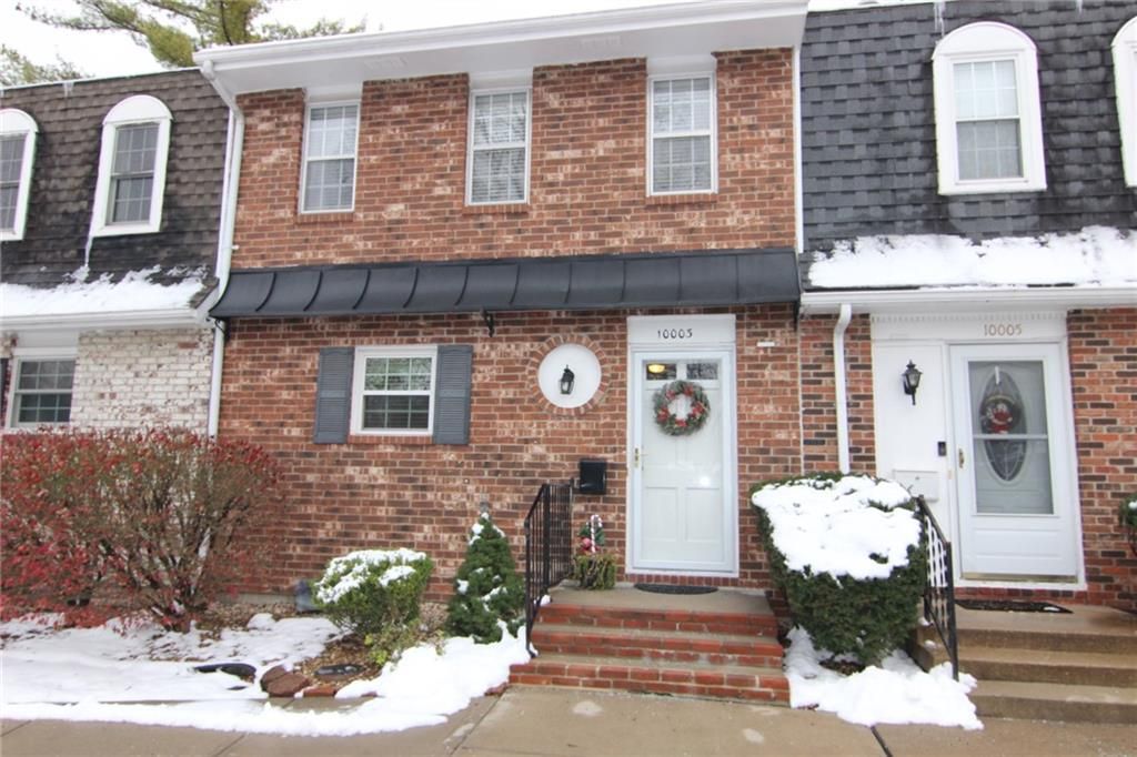 10003 W 95th Street, Overland Park, KS 66212