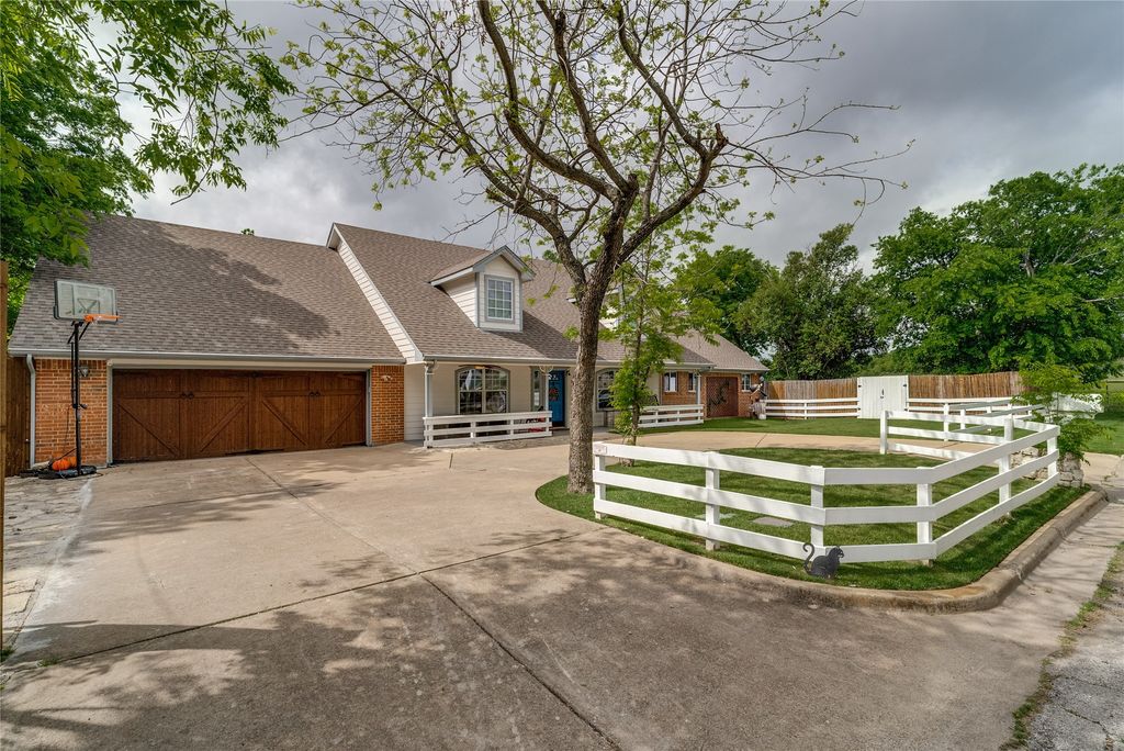 5609 tulane Avenue, River Oaks, TX 76114