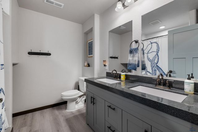 582 ANTIETAM DR, Box Elder, SD 57719