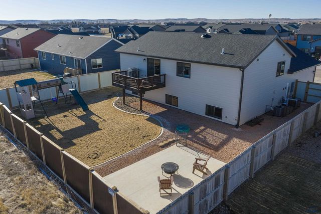 582 ANTIETAM DR, Box Elder, SD 57719