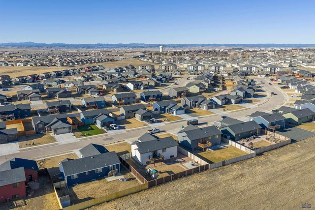 582 ANTIETAM DR, Box Elder, SD 57719