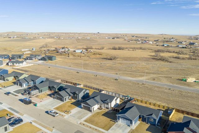 582 ANTIETAM DR, Box Elder, SD 57719