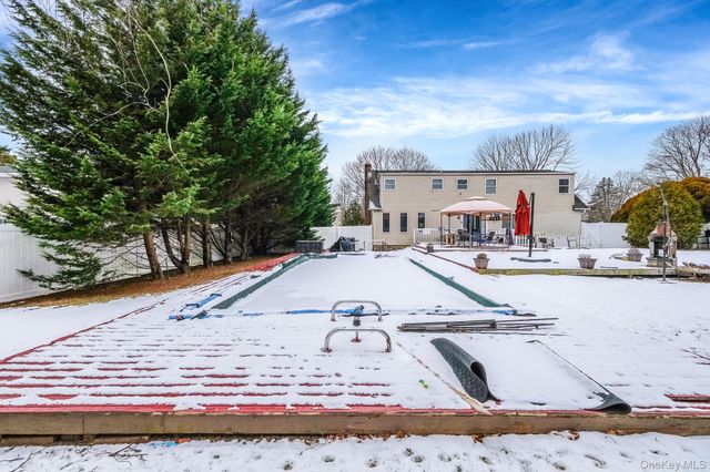 38 Camille Lane, East Patchogue, NY 11772