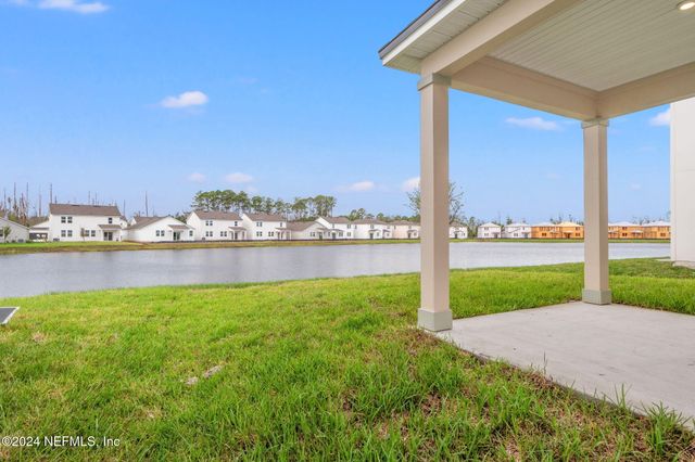 14726 CASHEW Avenue, Jacksonville, FL 32218