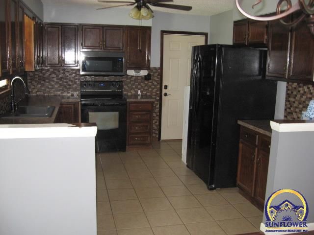 3550 SE 36th ST, Topeka, KS 66605