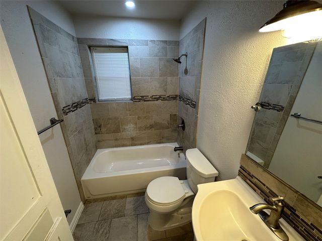 2322 Meadow Lane, Mesquite, TX 75150