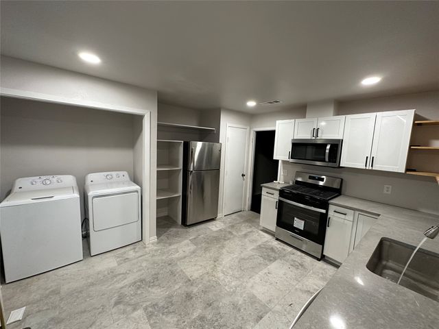 2322 Meadow Lane, Mesquite, TX 75150