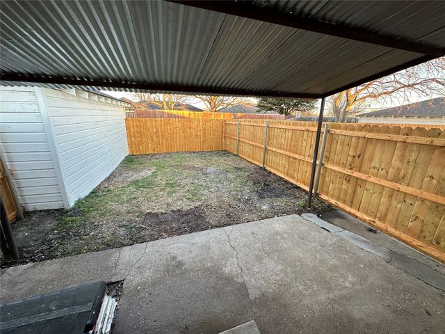 2322 Meadow Lane, Mesquite, TX 75150