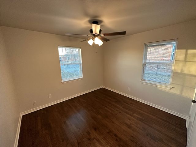 2322 Meadow Lane, Mesquite, TX 75150