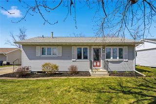 642 Old Marion Road NE, Cedar Rapids, IA 52402