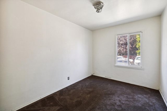 5659 Telegraph Ave, Oakland, CA 94609