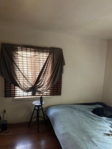 5659 Telegraph Ave, Oakland, CA 94609