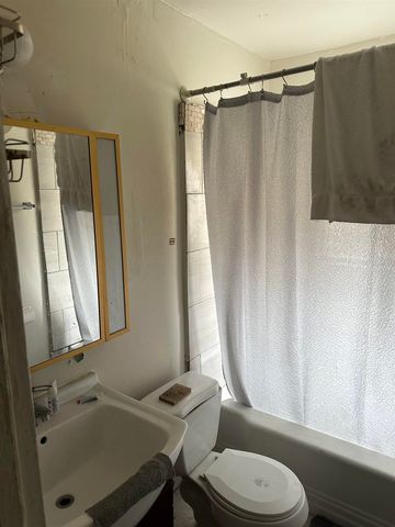 5659 Telegraph Ave, Oakland, CA 94609