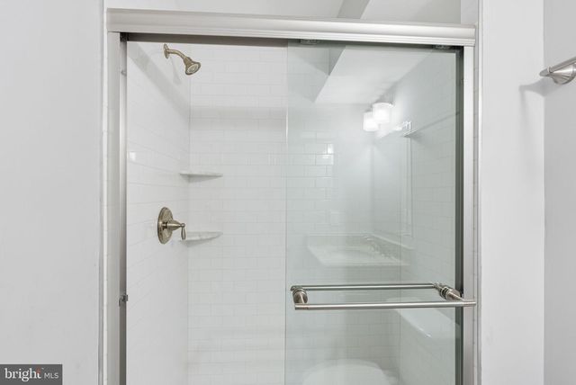 322 S CLINTON ST S, Baltimore, MD 21224