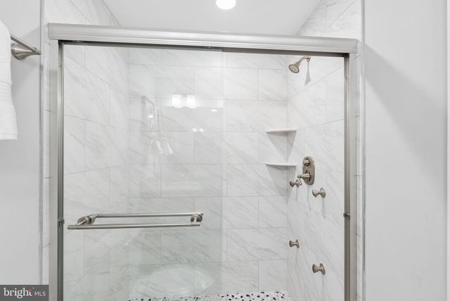 322 S CLINTON ST S, Baltimore, MD 21224