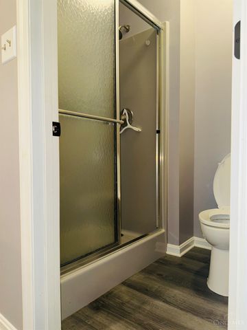 1047 Golfview Road, Middletown, OH 45042