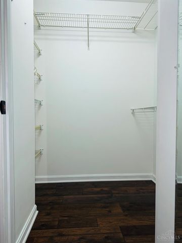 1047 Golfview Road, Middletown, OH 45042