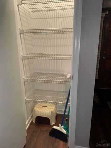 1047 Golfview Road, Middletown, OH 45042