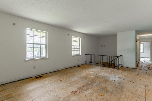 254 Milford Drive, Rossville, GA 30741