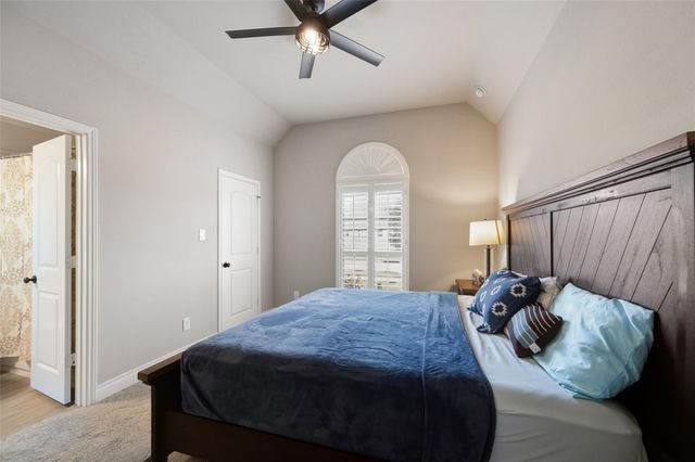 1934 Bayleaf Manor Drive, Manvel, TX 77578