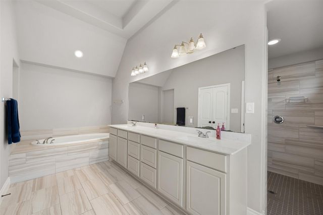 1934 Bayleaf Manor Drive, Manvel, TX 77578