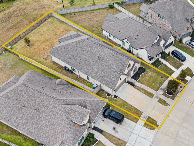 1934 Bayleaf Manor Drive, Manvel, TX 77578