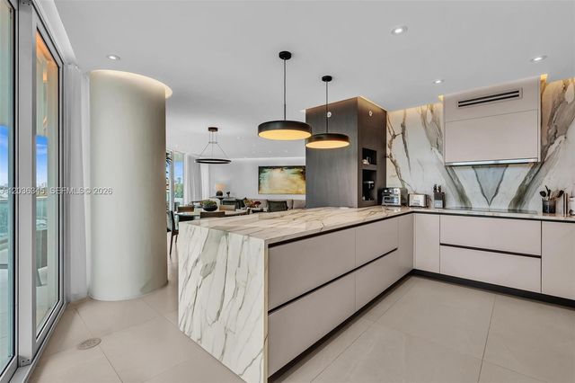 2127 Brickell Ave 1002, Miami, FL 33129