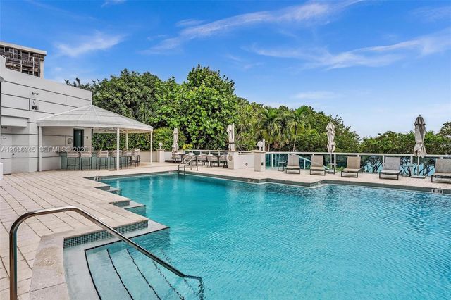 2127 Brickell Ave 1002, Miami, FL 33129