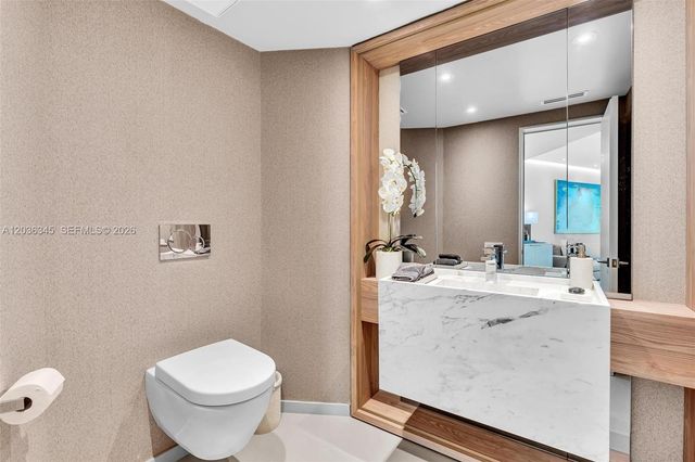 2127 Brickell Ave 1002, Miami, FL 33129