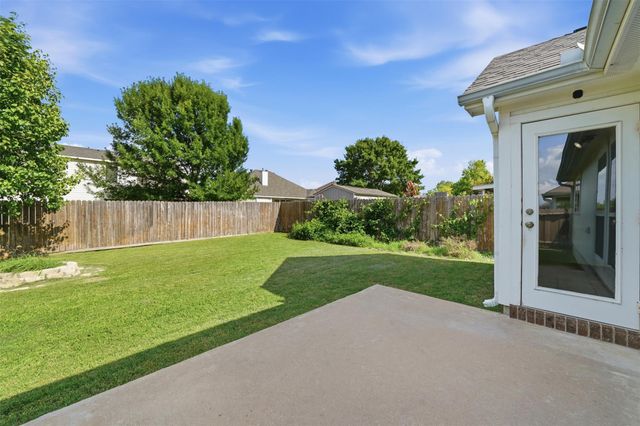 5623 Fair Hill DR, Temple, TX 76502