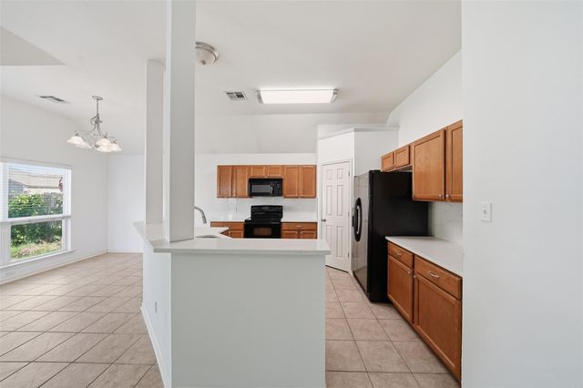 5623 Fair Hill DR, Temple, TX 76502