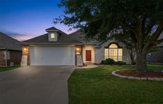 5623 Fair Hill DR, Temple, TX 76502