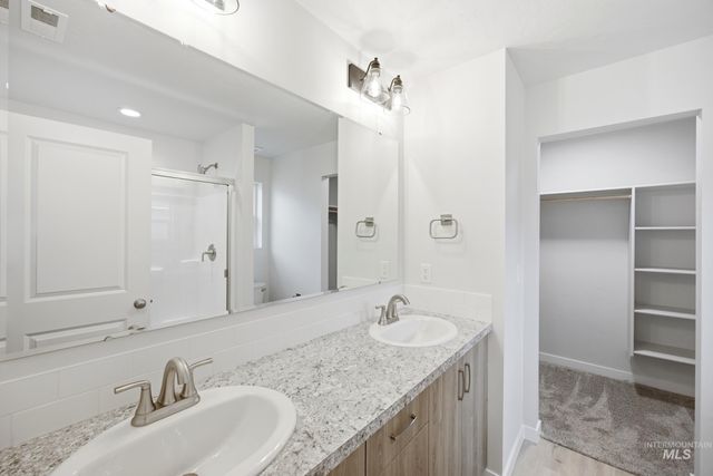1423 Long Pond St, Middleton, ID 83644