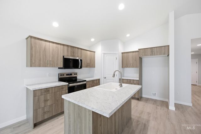 1423 Long Pond St, Middleton, ID 83644